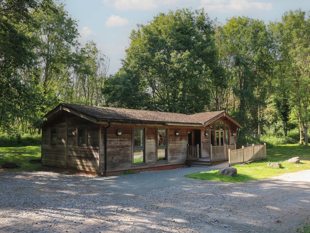 Cedar Lodge in Derbyshire