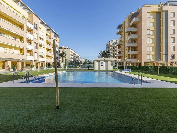 Ferienwohnung für 5 Personen, mit Terrasse und Pool in Torre del Mar