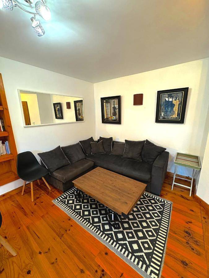 Gîte pour 6 personnes, avec piscine ainsi que balcon et vue à Vernou-sur-Brenne - 2