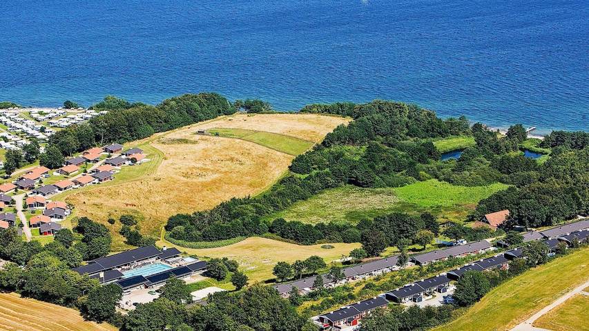 Ferienhaus für 6 Personen, mit Terrasse und Pool in Løjt - 3