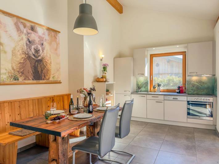 Schönes Chalet mit Sauna in den Kärntner Alpen in Hermagor, Hermagor-Pressegger See