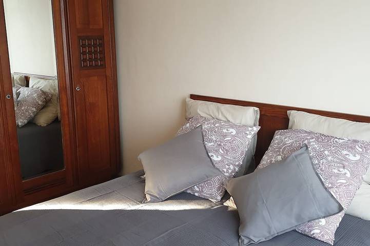 Location de vacances pour 2 personnes, avec terrasse et piscine à Cazes-Mondenard - 3