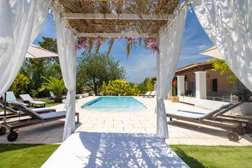 Villa in Santa Eulària des Riu, Ibiza Osten für 8 