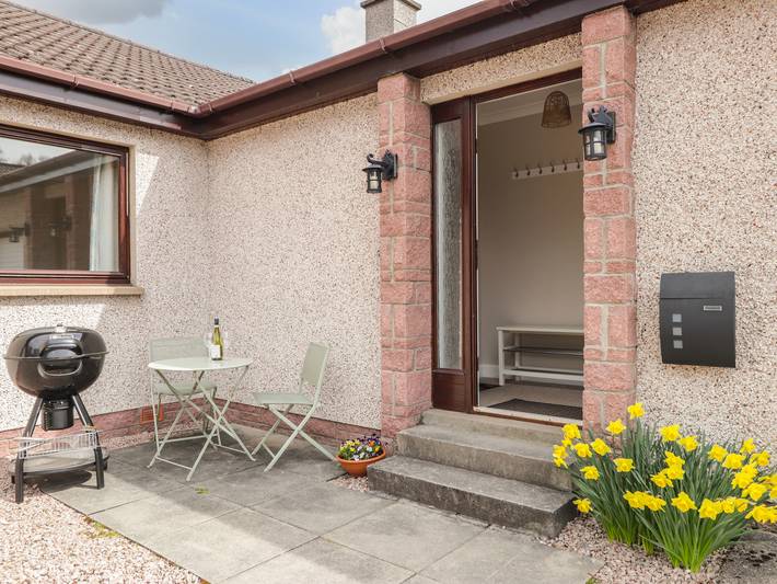 Bungalow for 6 people, with garden in Scotland