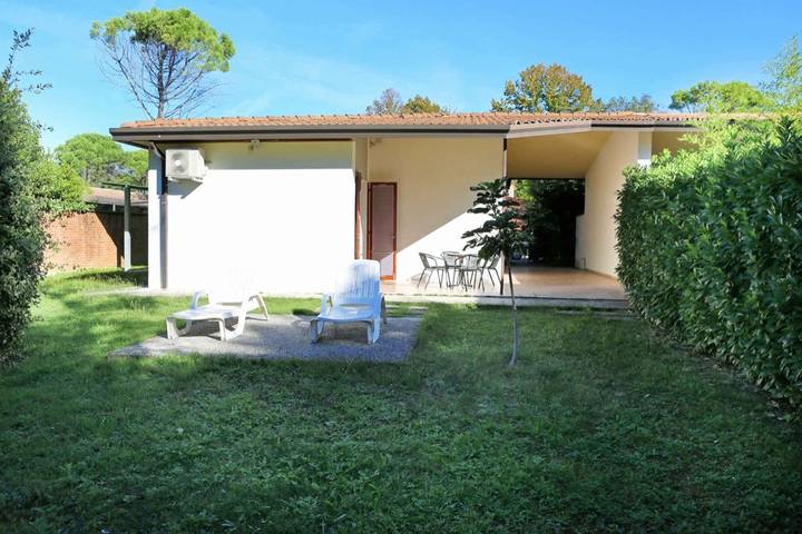 Bungalow für 6 Personen, mit Garten in Bibione