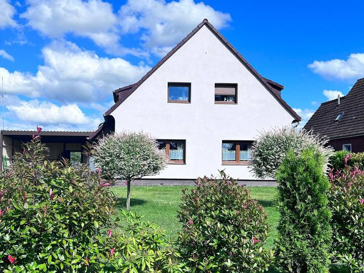 Ferienwohnung für 4 Personen, mit Balkon und Terrasse sowie Ausblick in Ostrhauderfehn - 2
