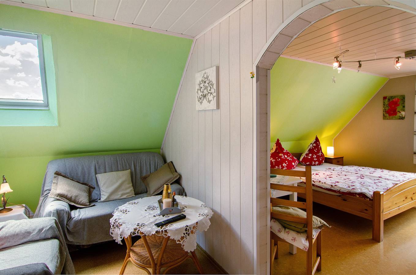 Ganze Wohnung, Ferienwohnung 'Ferienhaus Gerda Wohnung 2' mit privater Terrasse, privatem Garten und Wlan in Ochtersum, Landkreis Wittmund