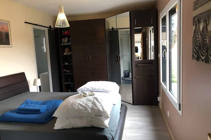 Location de vacances pour 10 personnes, avec jardin et terrasse, animaux acceptés à Courtenay - 2