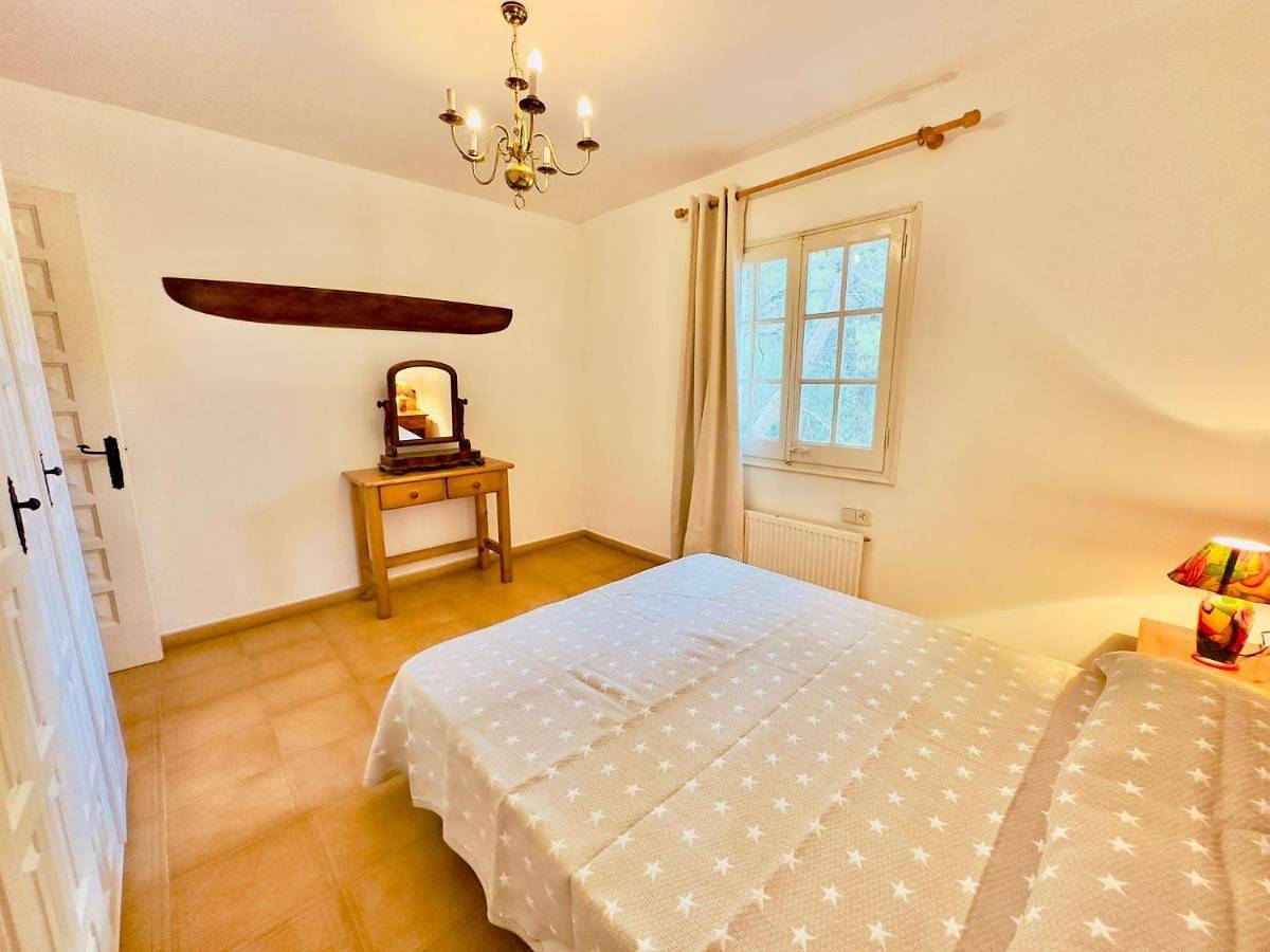 Five-Bedroom House in l'Estartit, Torroella de Montgrí