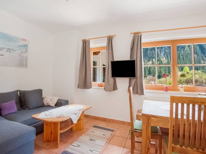 Gîte pour 6 personnes, avec balcon à Finkenberg - 4