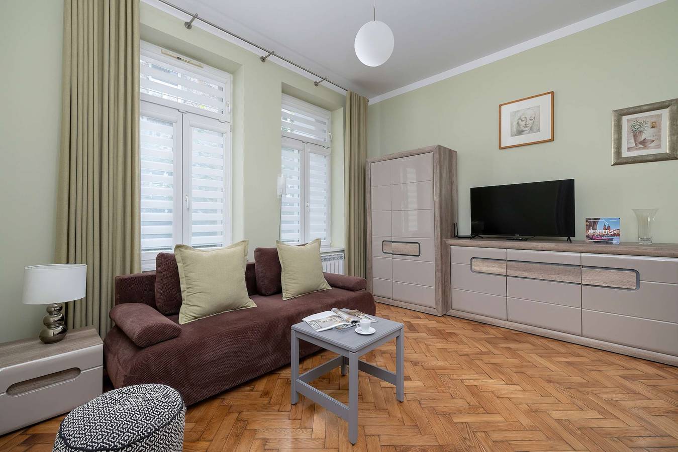 Hel leilighet, Stylish Apartment | Workplace | Close to the Marketplace in Kazimierz, Kraków