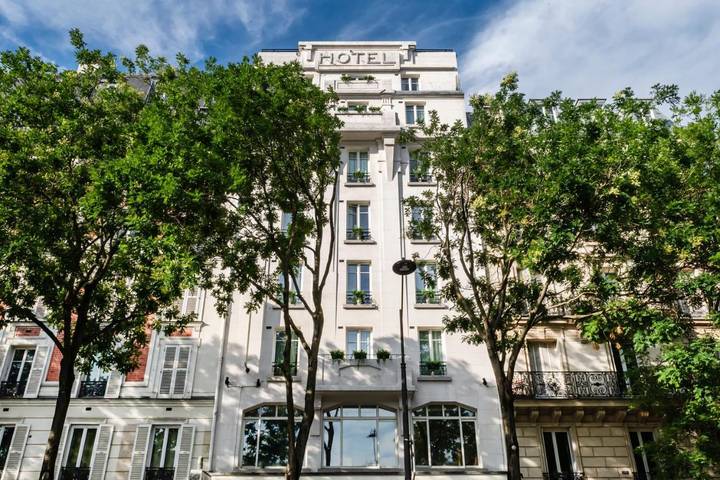 Hôtel pour 3 personnes, avec terrasse et vue