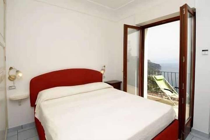 Ganze Wohnung, Oma Anna in Ravello mit Meerblick-Terrasse für Familien geeignet in Ravello, Sorrento Coast