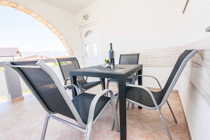 Ferienwohnung für 4 Personen, mit Balkon/Terrasse und Balkon auf Vir - 4
