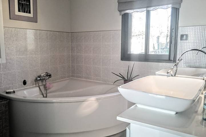 Location de vacances pour 7 personnes, avec jardin à Marnac - 4