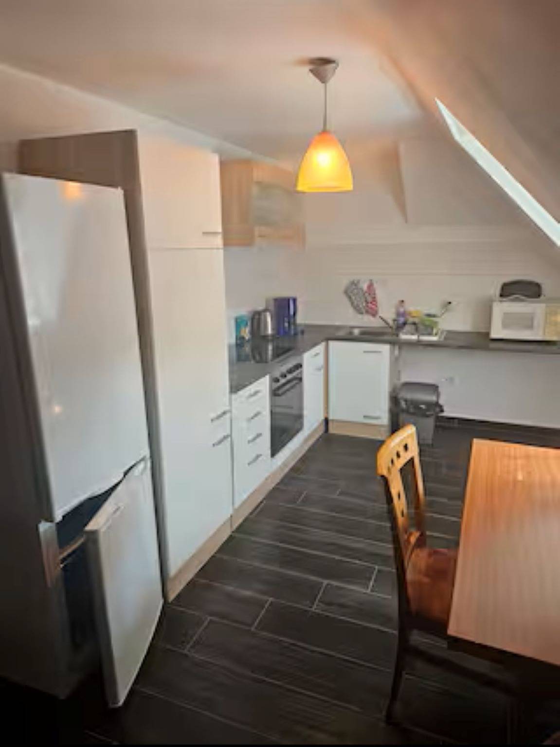 Ganze Ferienwohnung, Schöne Vollausgestattete Monteurs- Gästewohnung in der Gartenstadt Leuna und nähe Geiseltalsee / 2209 in Leuna, Saale-Unstrut