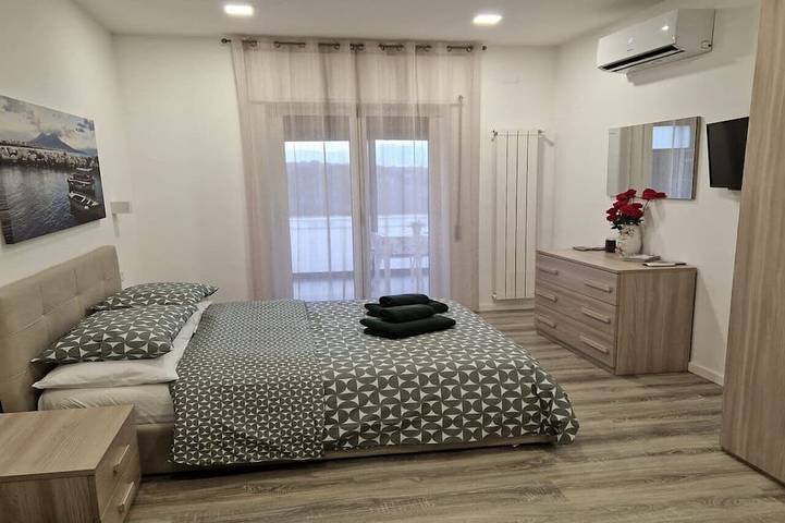 Ganze Wohnung, Ferienwohnung Mareluna Camera Phoenix im Zentrum von Agerola in Pianillo, Agerola