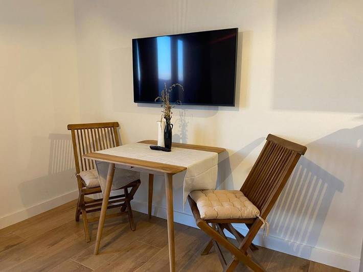 Gîte pour 2 personnes, avec jardin et vue à Montcel - 4