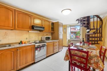 Vakantiewoning voor 4 Personen in Gemeente Pella, Walliser Alpen, Afbeelding 2