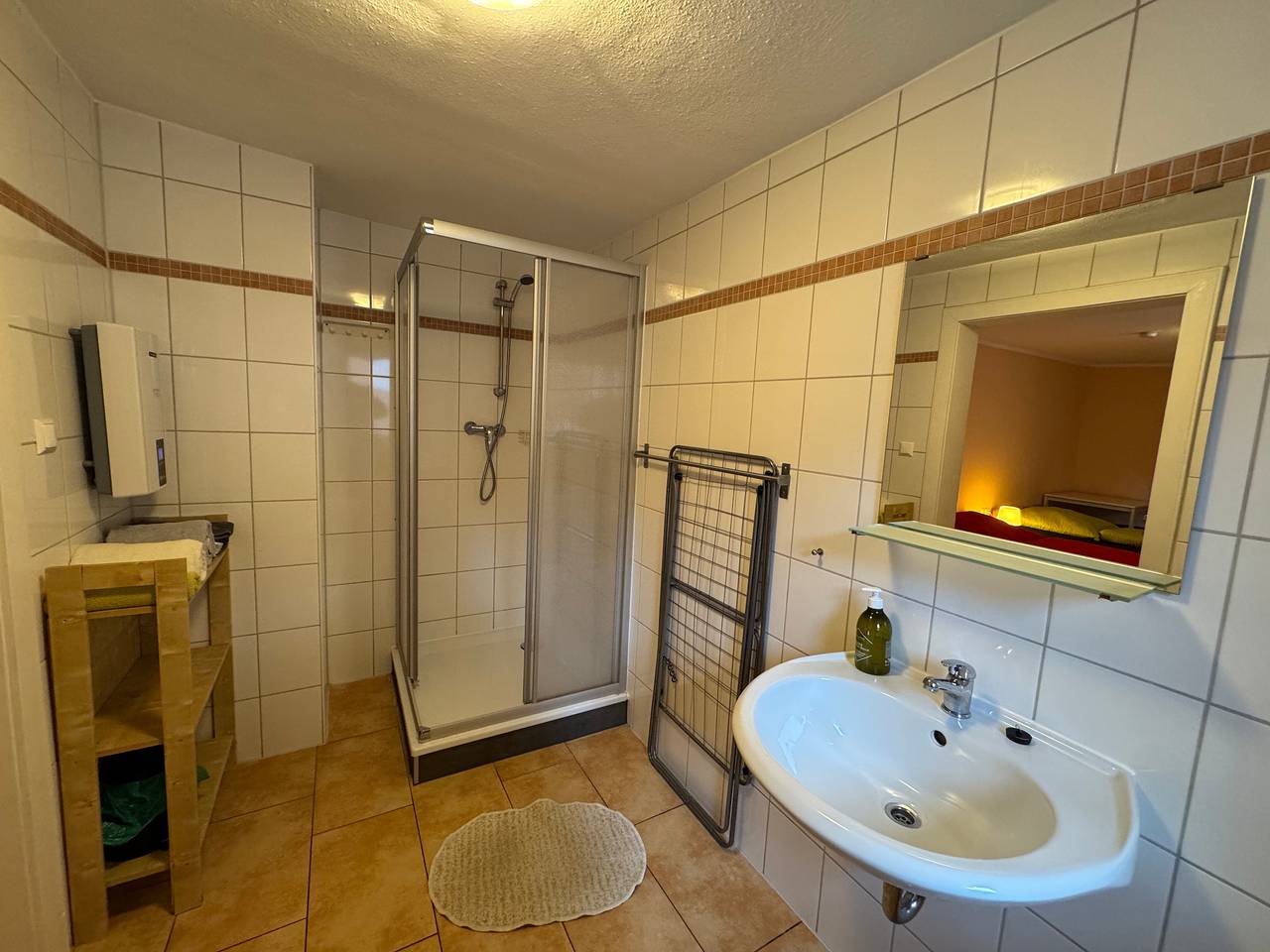 Pension am Elberadweg Zimmer 2 in Rogätz, Elbe-Börde-Heide