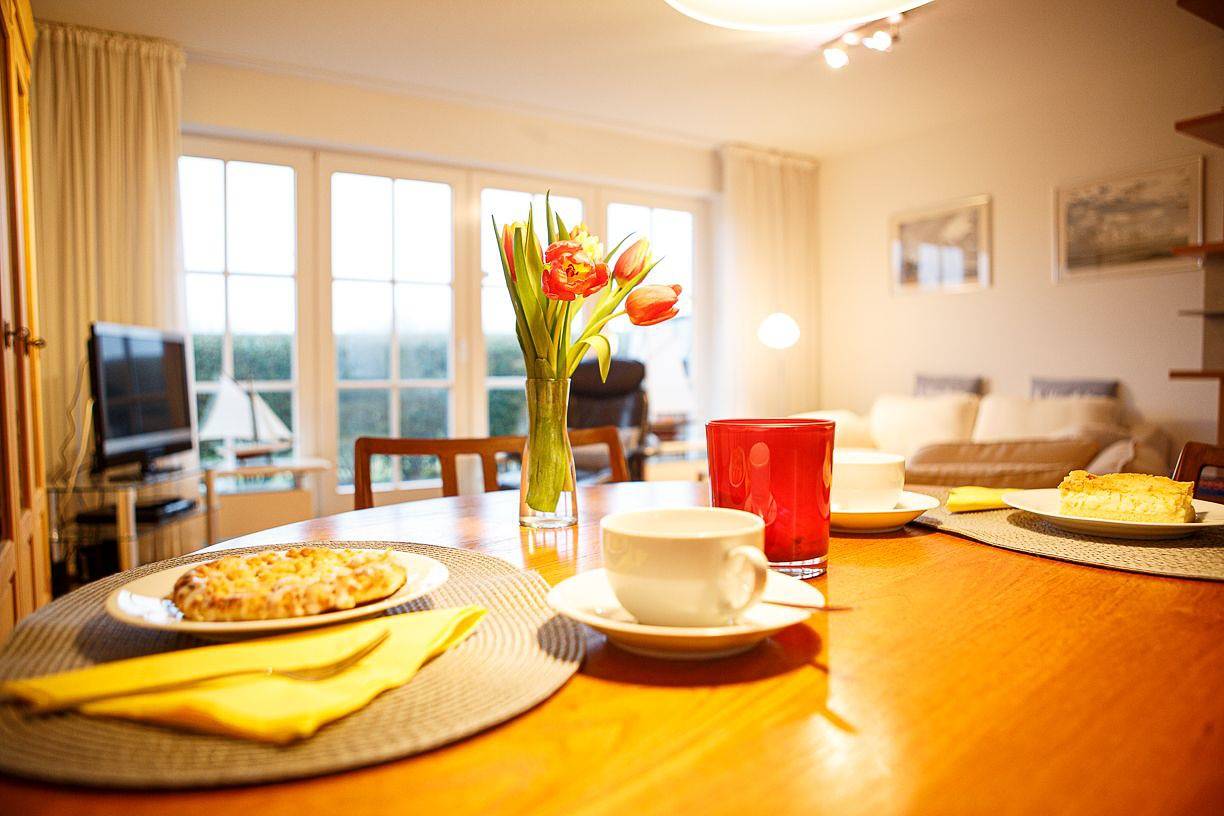 Ganze Wohnung, Freistehendes Ferienhaus Friesennest mit Terrasse in Oldsum auf Föhr in Klintum, Oldsum