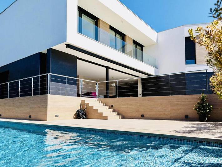 Casa rural para 8 personas, con Terraza además de Jardín y Piscina en Platja d'Aro - 3