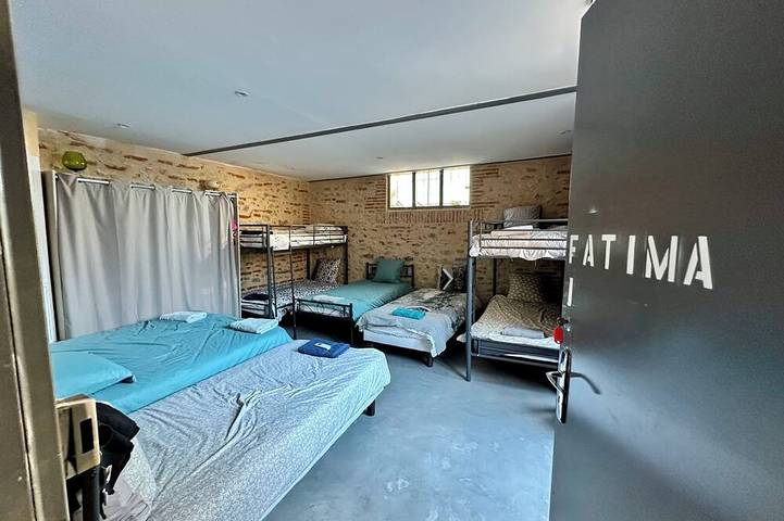 Gîte pour 15 personnes à Théza - 2