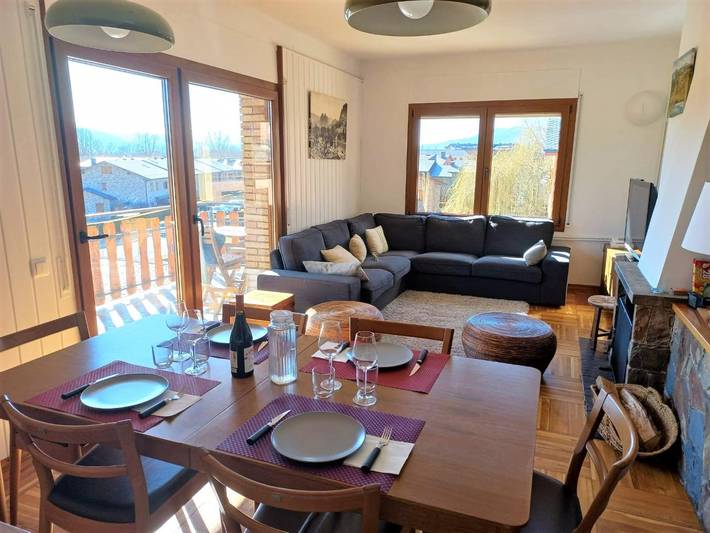 Apartamento para 8 personas, con Balcón/Terraza y Piscina en Cerdanya
