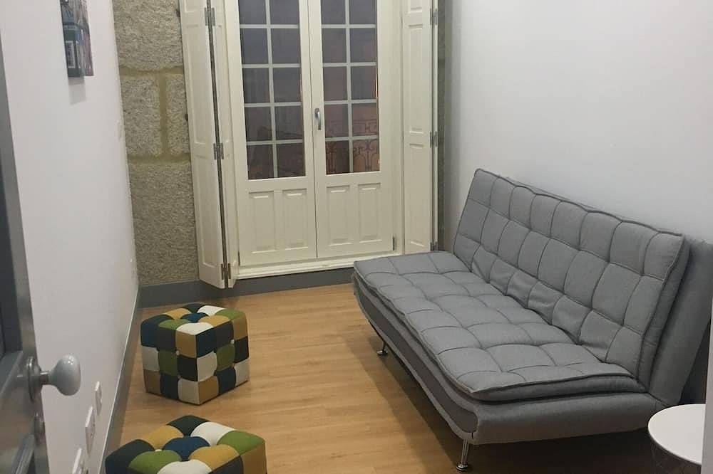 Apartamento na Praça Dom Duarte, 3º Andar com Varanda, foto 9