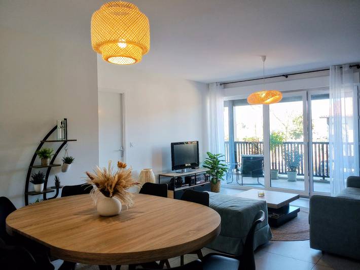 Gîte pour 9 personnes, avec terrasse et vue dans Office De Tourisme De Moliets Et Maa