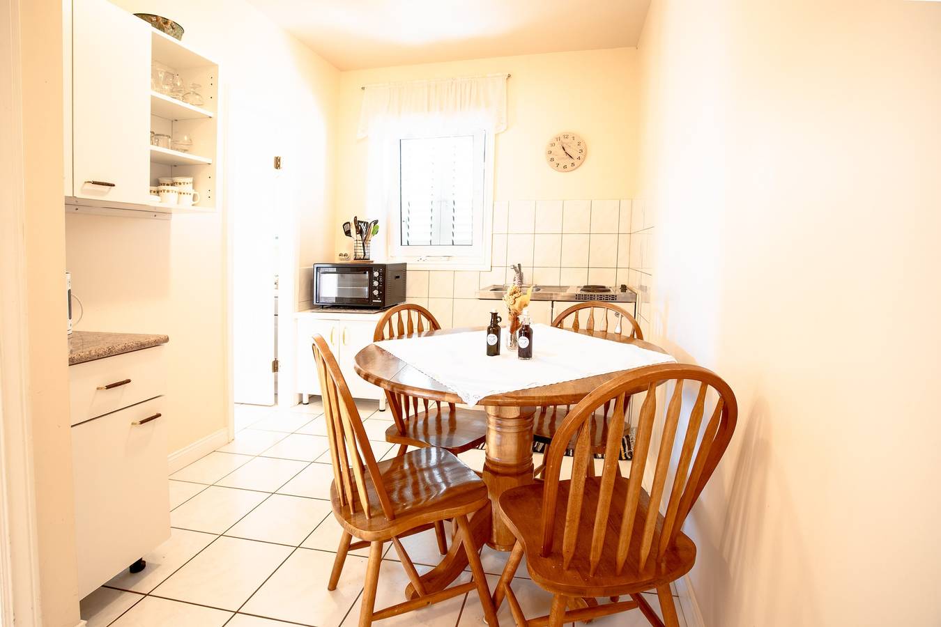 Cały apartament, Apartments Mijajov Dvor- One-Bedroom Apartment with Shared Balcony  (#2) (St) in Sumartin, Brac