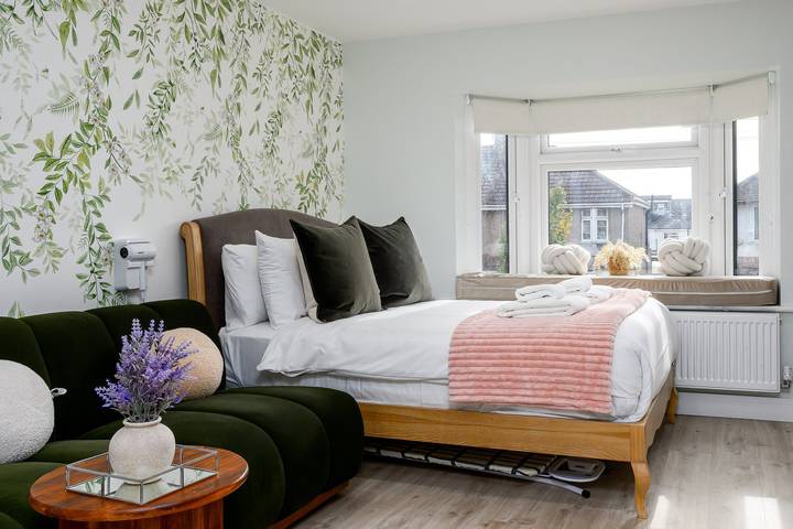 Ganzes Studio, Guestready - Modern studio near Wembley Stadium in Ealing, London