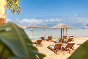 Cottage pour 2 personnes, avec vue ainsi que jardin et piscine dans Kavos
