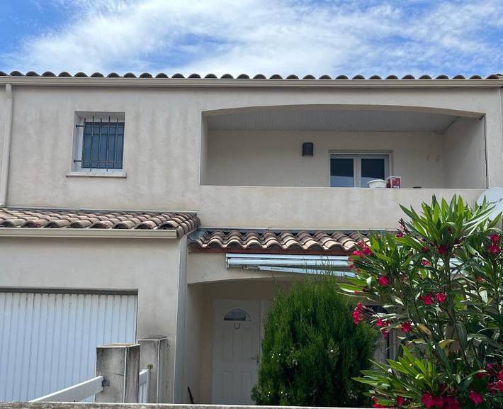 Location de vacances pour 11 personnes, avec balcon à Vinassan - 2