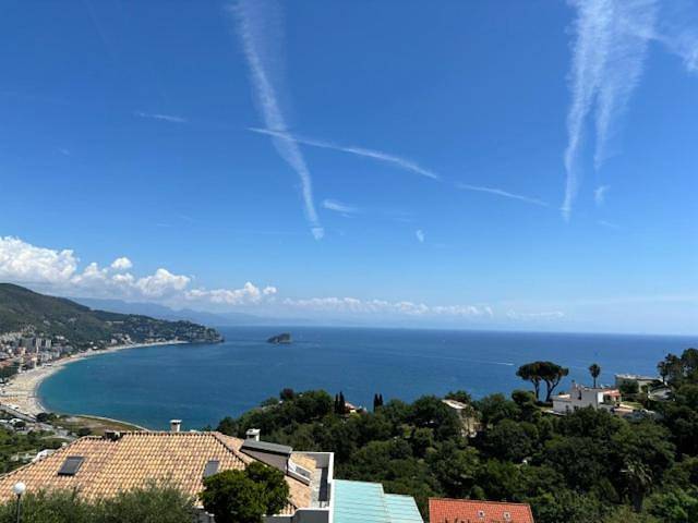 Gîte pour 5 personnes, avec jardin et vue à Noli - 4