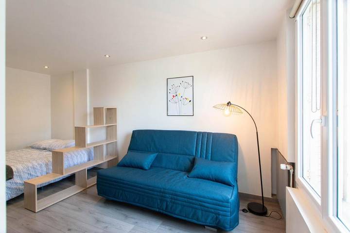 Gîte pour 4 personnes, avec vue dans Gare De Chambery Challes Les Eaux - 2