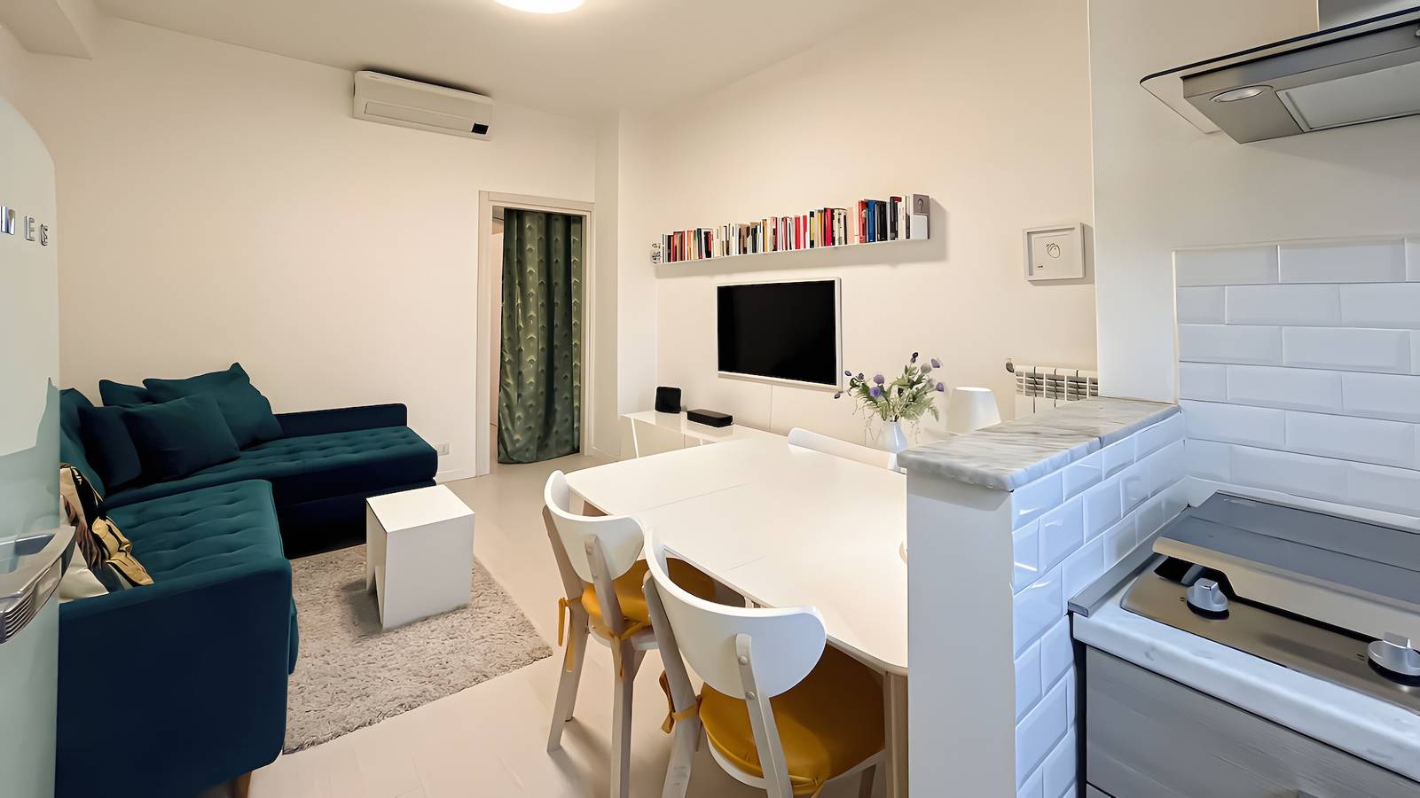 Hel leilighet, Apartment with Balcony, Wi-Fi and Air Conditioning in Milano, Provinsen Milano