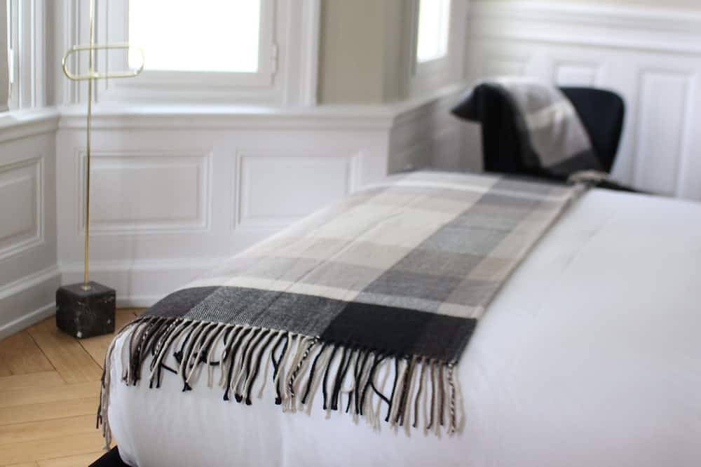 Entire apartment, Cashmere Enjoy a refined apartment in a charming house in Masevaux, Parc naturel régional des Ballons des Vosges