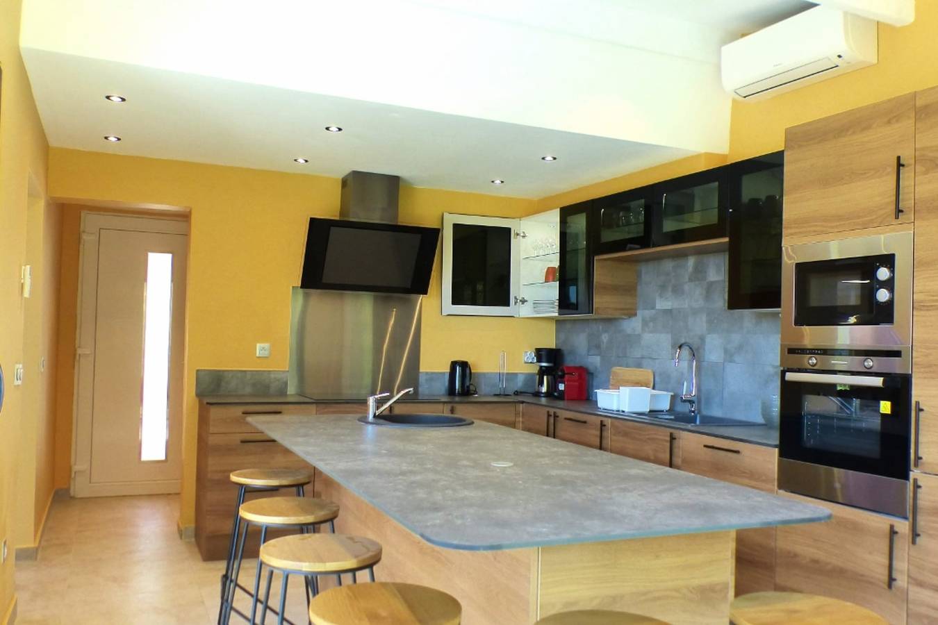 Ferienhaus für 16 Personen mit Terrasse in Ollioules, Toulon Region