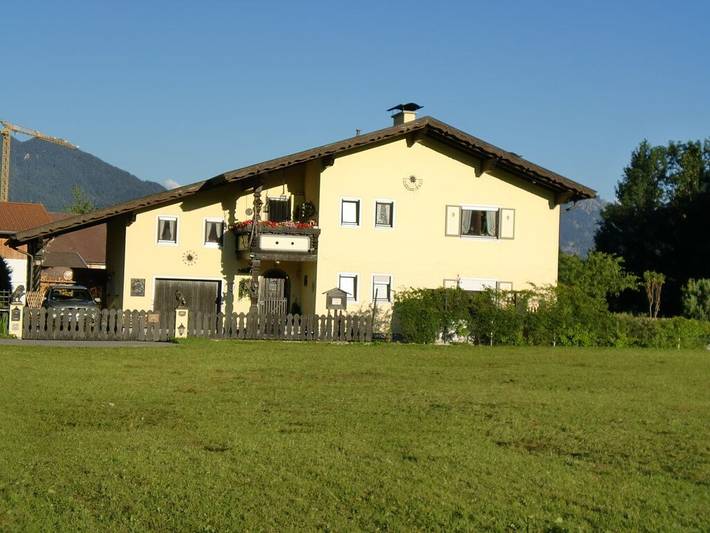 Wohnung in Pinswang mit Schwimmbecken in Pinswang, Außerfern