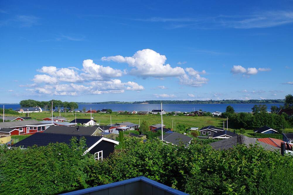 180° Meerblick, strandnah, 6 Pers./3 Zimmer, Wlan, ganzjährig, Garten eingezäunt in Skarrev, Apenrade