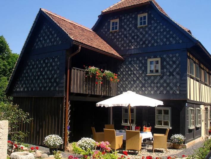 Ferienhaus für 7 Personen, mit Balkon und Terrasse sowie Garten in Großschönau