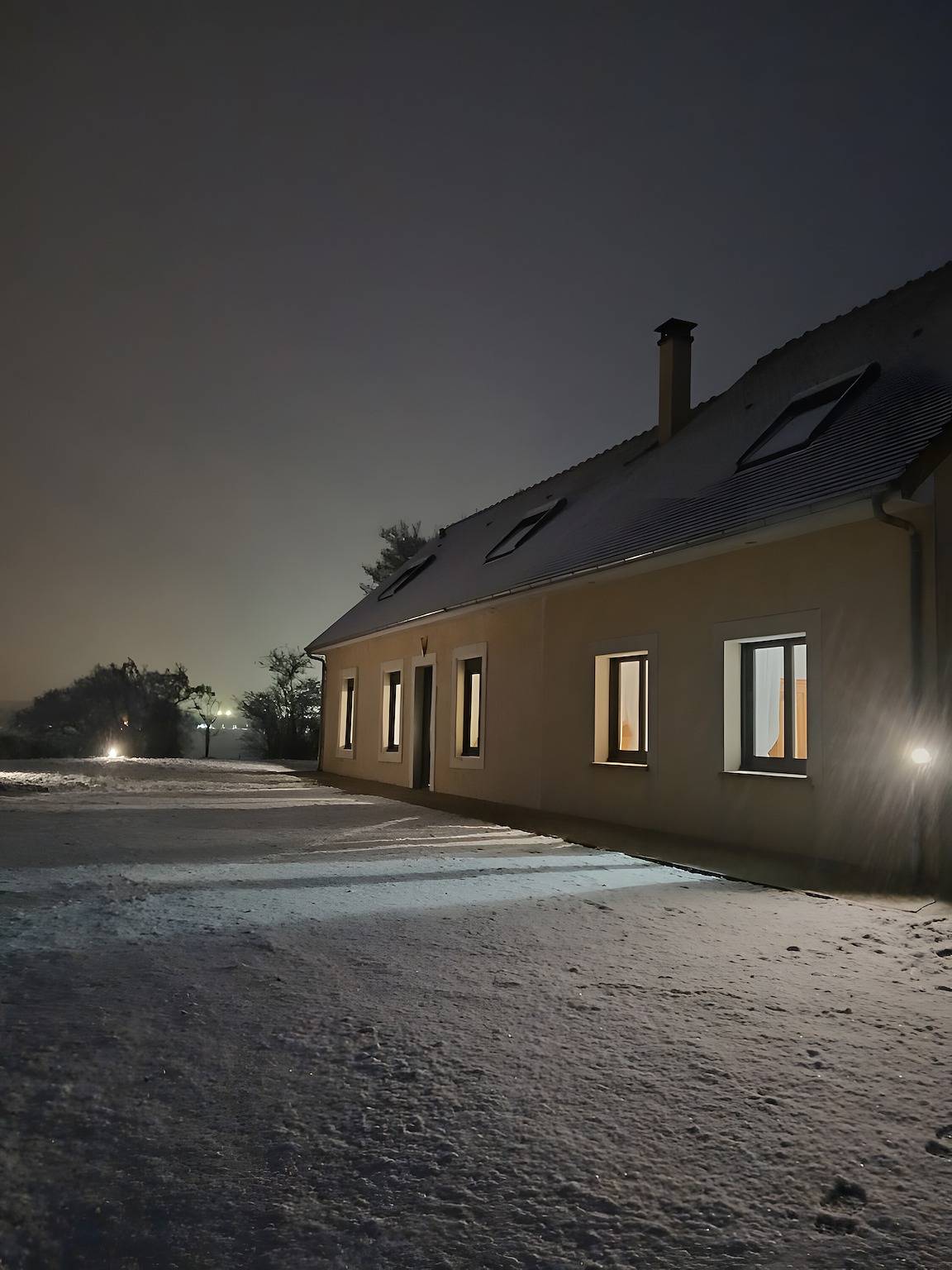 Maison de vacances 'Maison De Campagne Brûlon' avec vue sur le lac, terrasse privée et Wi-Fi in Brûlon, Sarthe