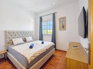 Villa in Sa Torre, Llucmajor für 8 