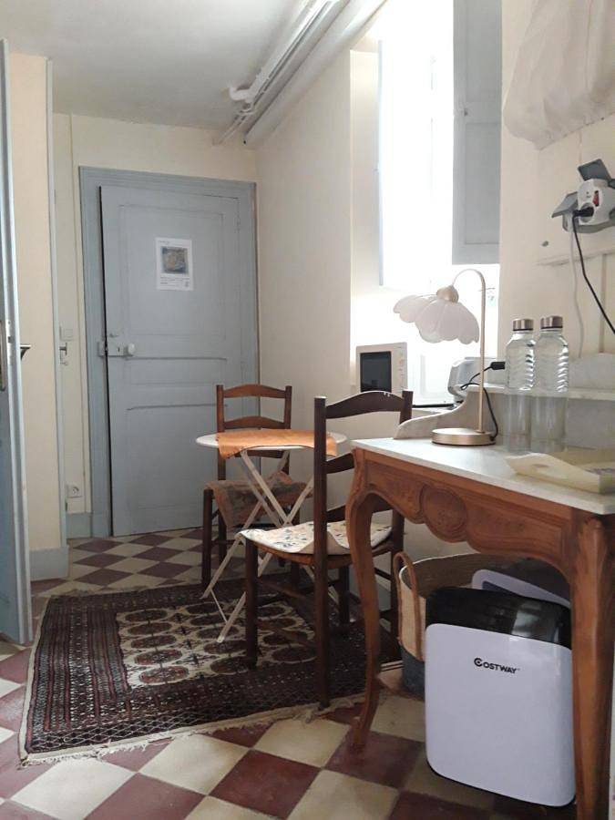 La halte au calme, chez l'habitant in Gelos, Béarn