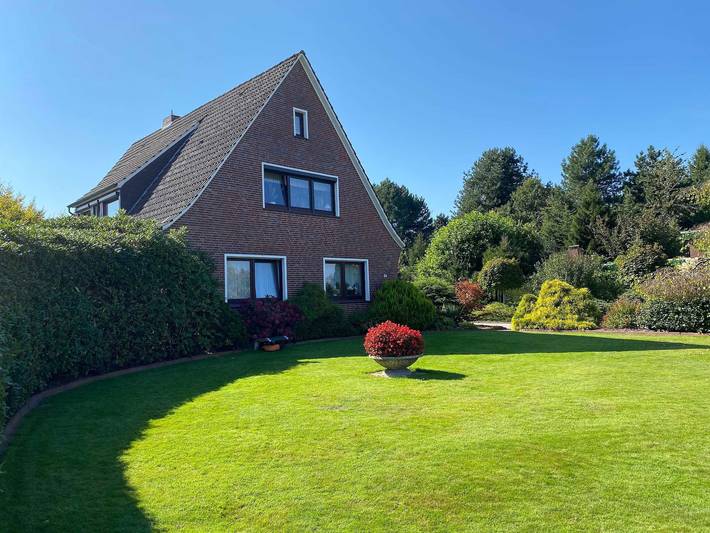 Ferienwohnung für 5 Personen, mit Balkon und Terrasse sowie Garten