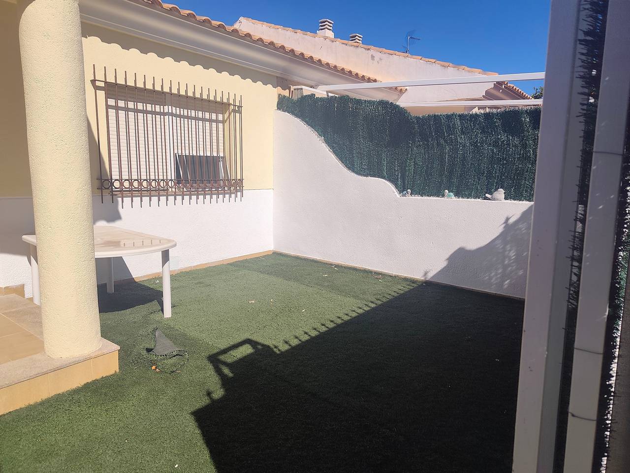 Ferienhaus 'Raquelita' mit privater Terrasse, Wlan und Klimaanlage in Los Alcázares, Costa Cálida