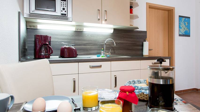 Ferienwohnung für 3 Personen, mit Garten in Zirkow - 3