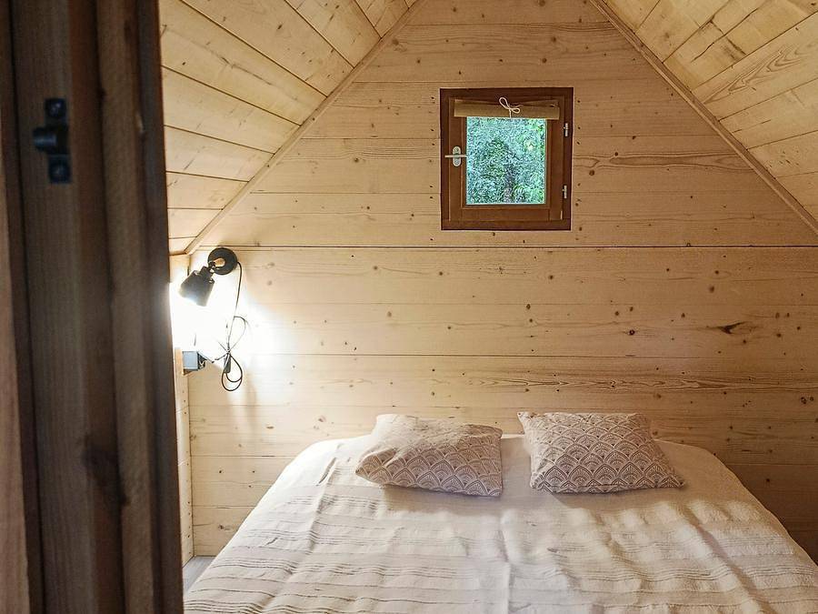 Camping Des Randonneurs - Tente en toile et en bois 2 personnes - Bivouac isolé Rando in Fenouillet, Parc naturel régional Corbières-Fenouillèdes