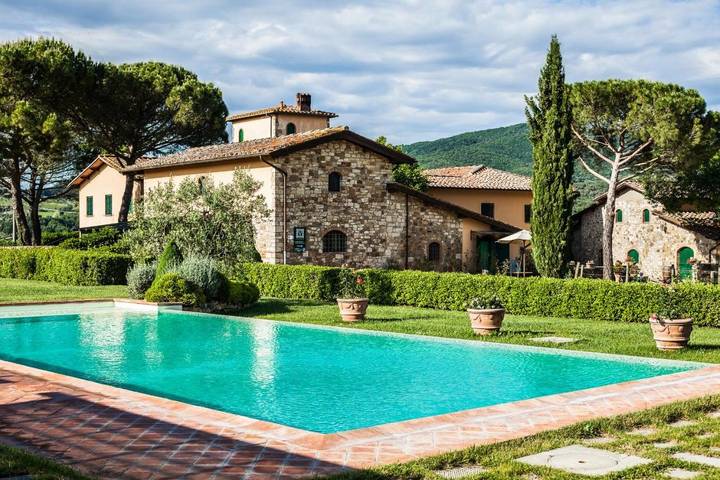 Hôtel pour 2 personnes, avec jardin ainsi que piscine et vue à Greve In Chianti - 4